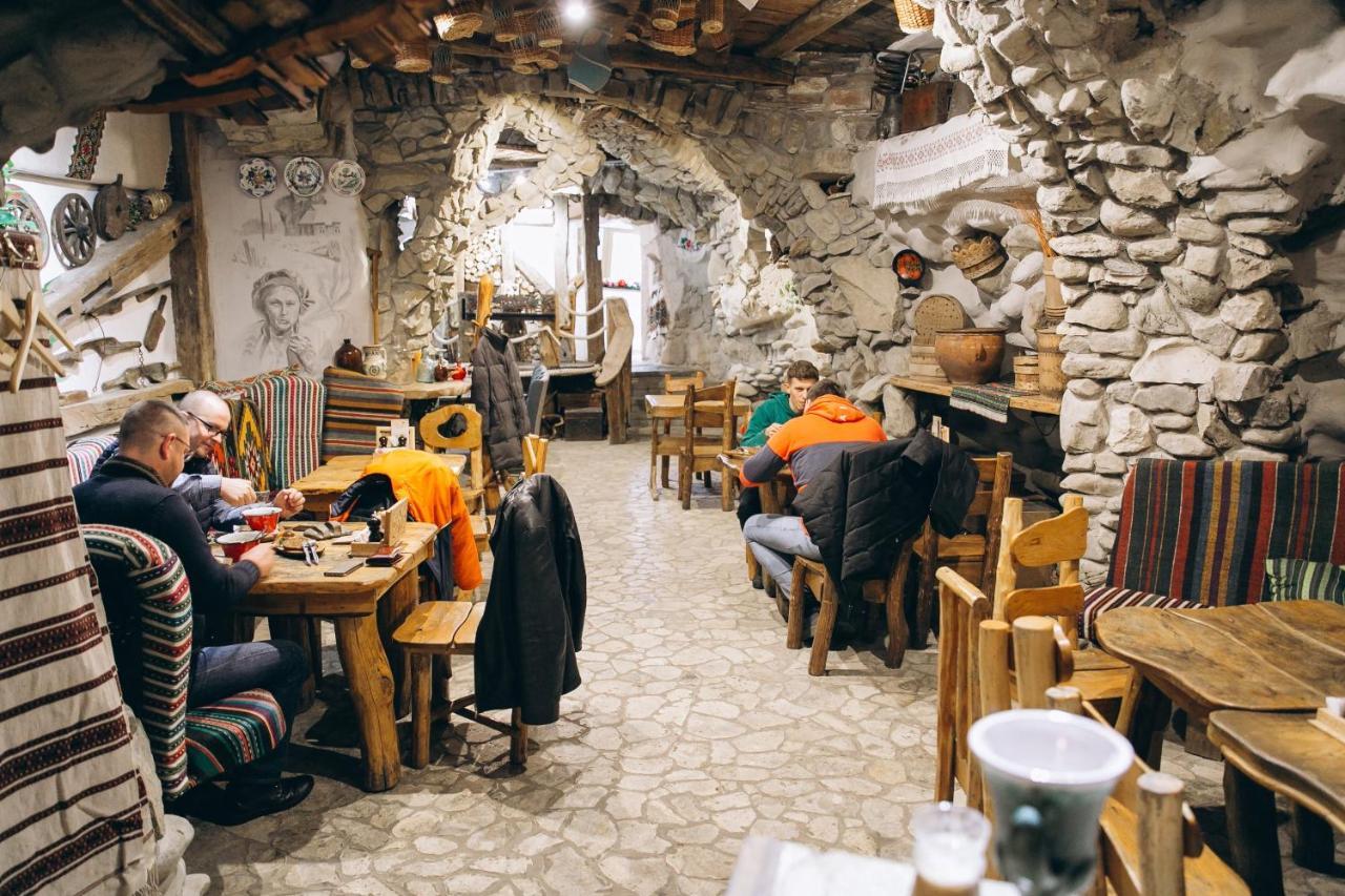 Грибова хата Буковель Экстерьер фото